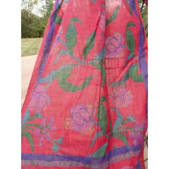 Vintage 1970’s Scarf Hand Dyed Floral Iris Pattern Red Purples Green 100% Cotton - Picture 3 of 6